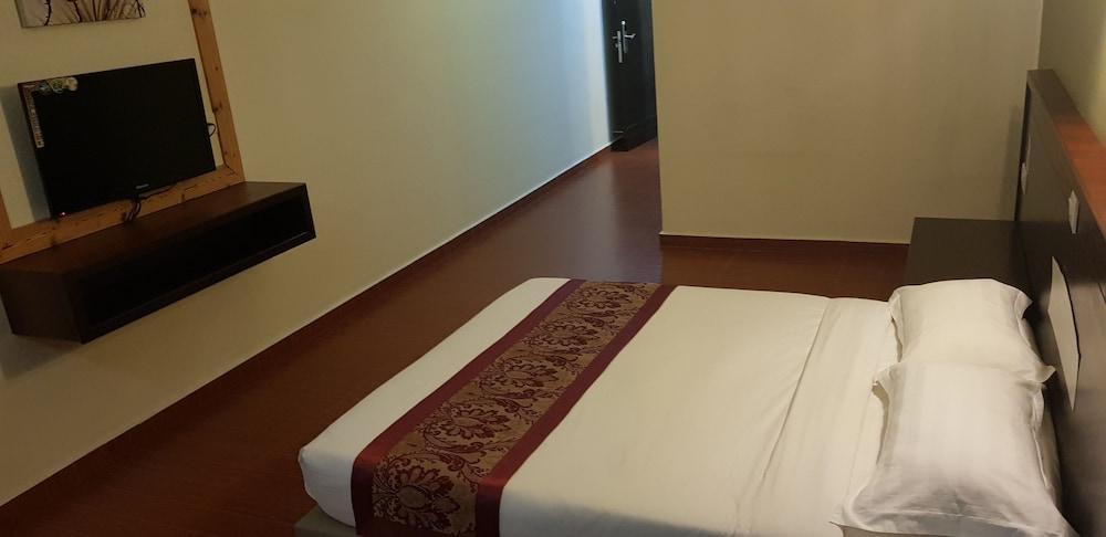 Herald Hotel Malacca Eksteriør bilde