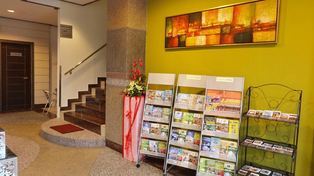 Herald Hotel Malacca Eksteriør bilde